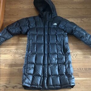 The North Face Metroplois Black Quilted Hooded Jacket